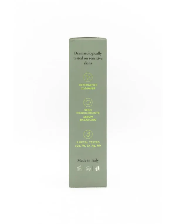 97038 thickbox default Cannabidiol Face and Neck cleanser